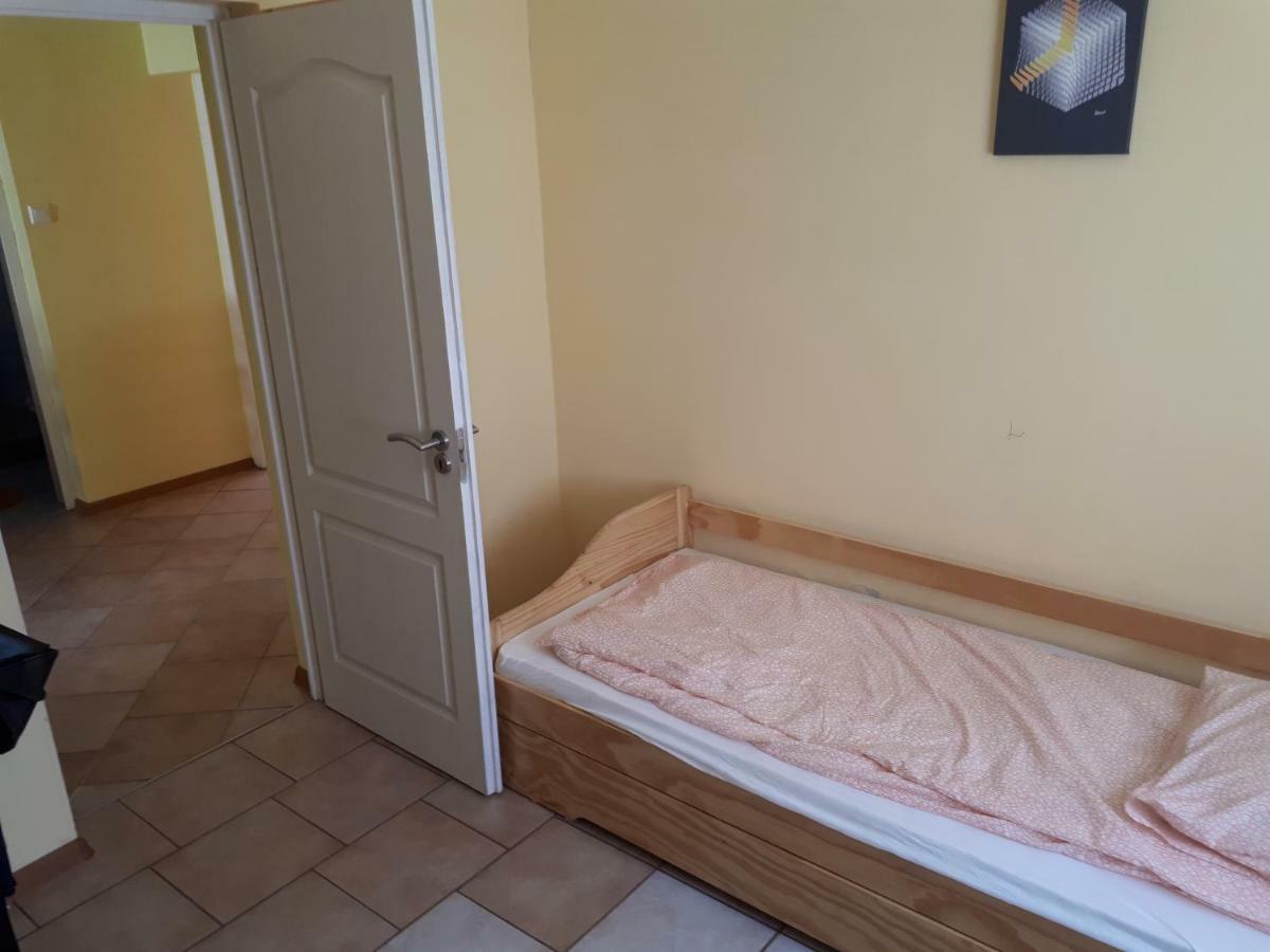 Apartamento Dyta2 Apartman Hajdúszoboszló Exterior foto